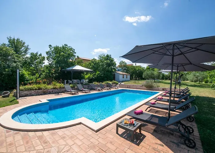 Villa Kapetanova *