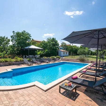 Villa Kapetanova *